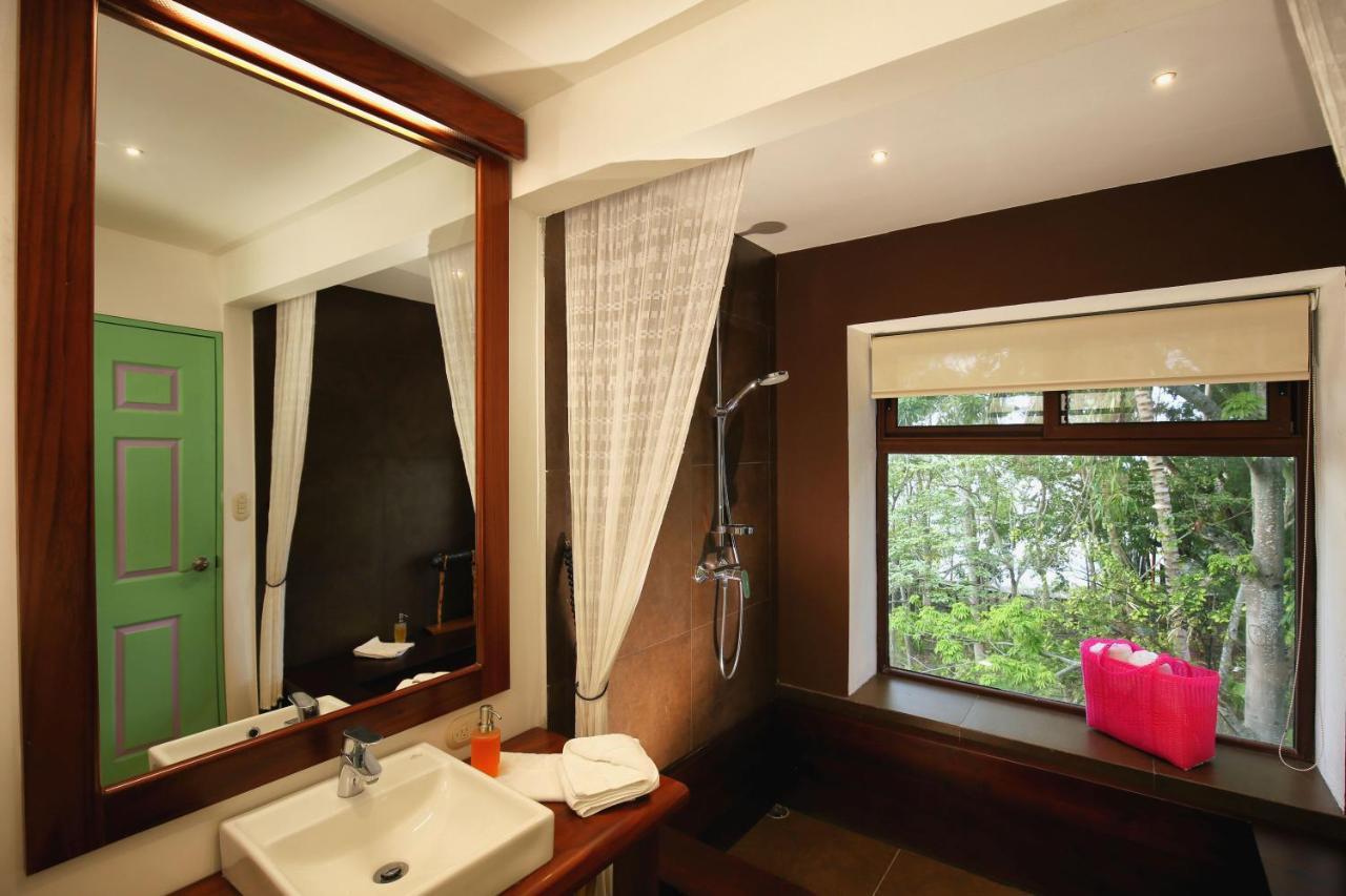 Hotel Maya Internacional فلوريس المظهر الخارجي الصورة